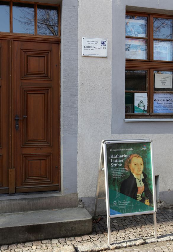 Eingang zur Katharina Luther-Stube in Torgau
