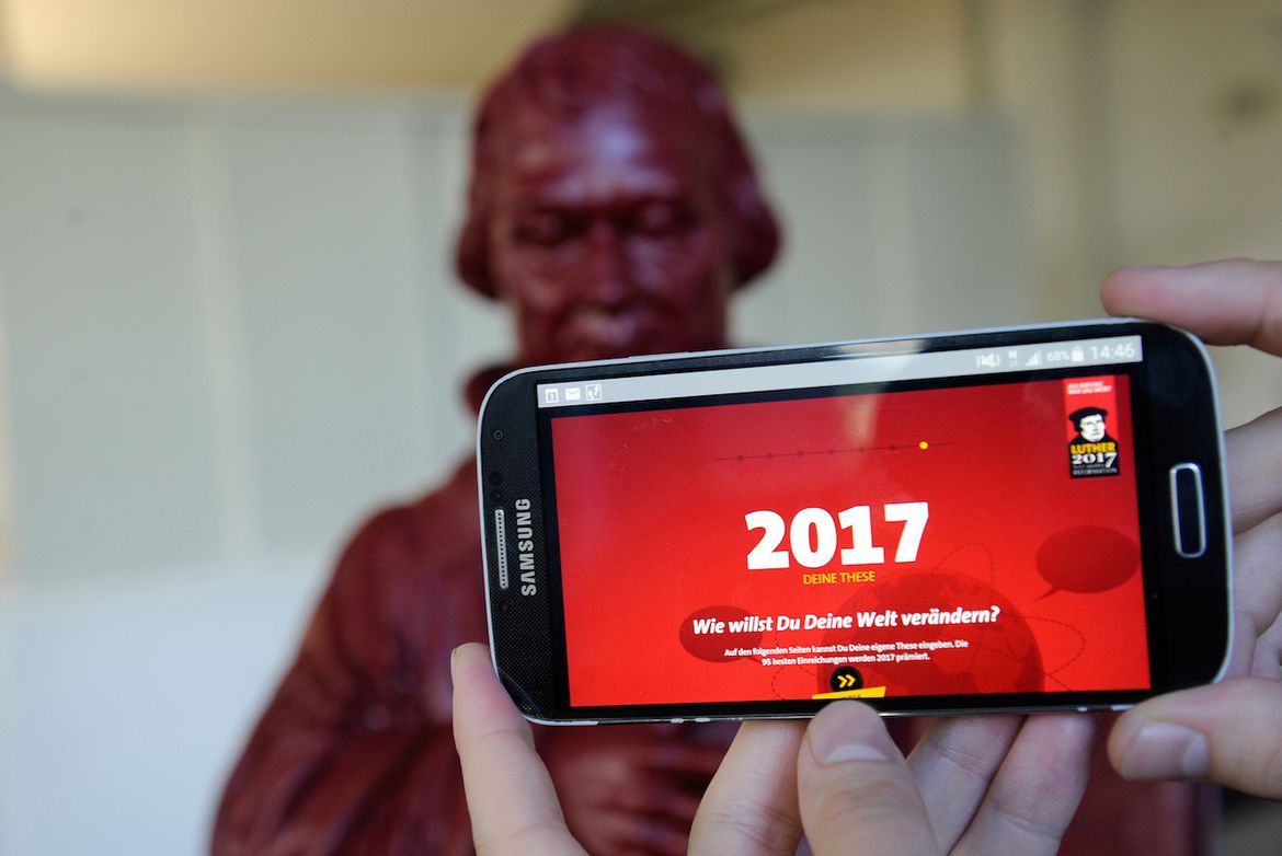 Smartphone mit www.deine-these.de