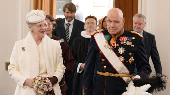 Königin Margrethe II. und der königliche Patron Kjeld Hillingsø